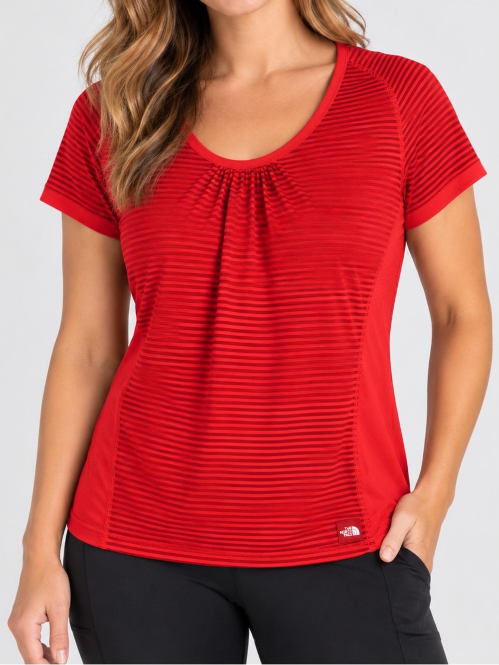The North Face VaporWick Women’s Red Striped Athletic Top XL